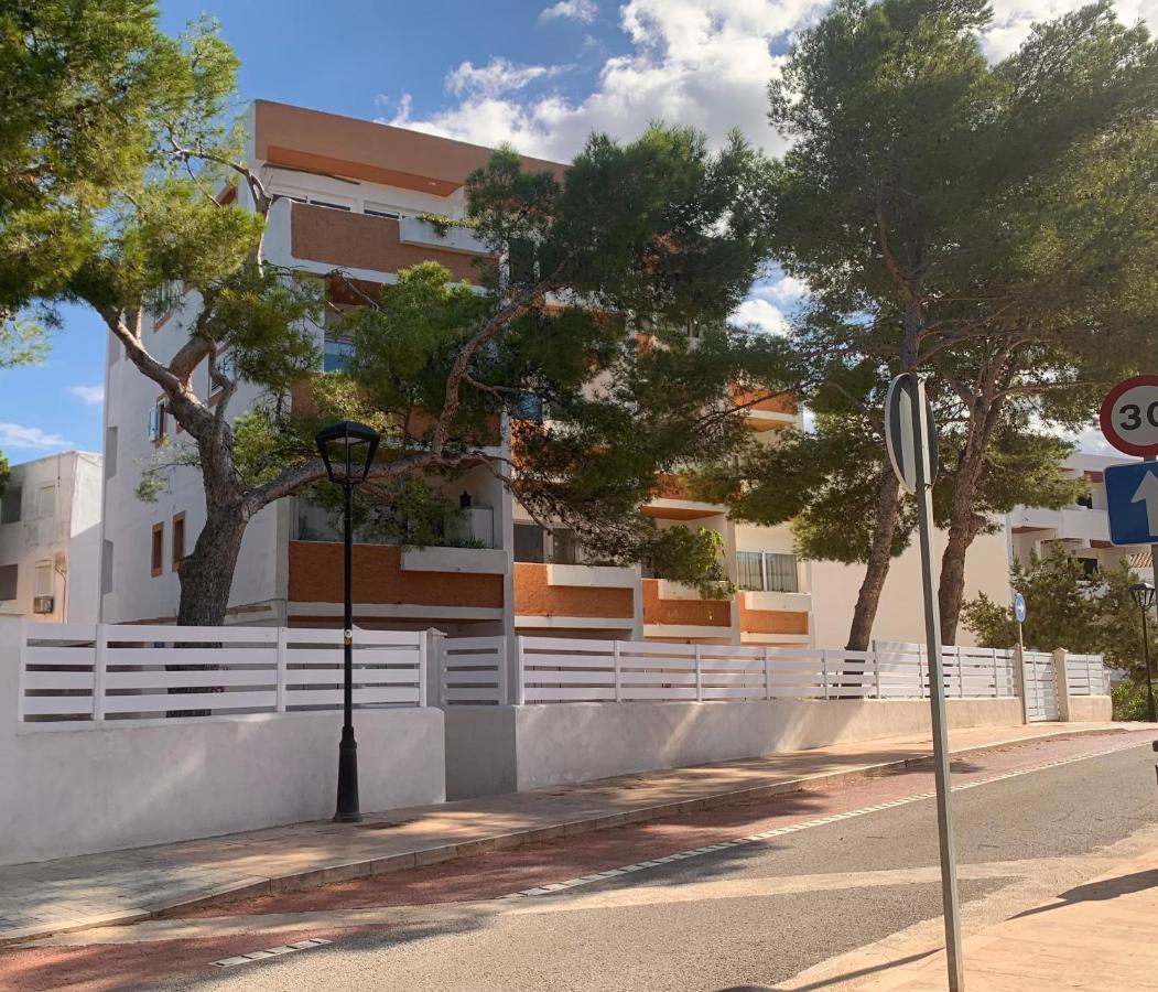 Apartamentos Rex Con 2 Camere Da Letto Es Pujols Luaran gambar