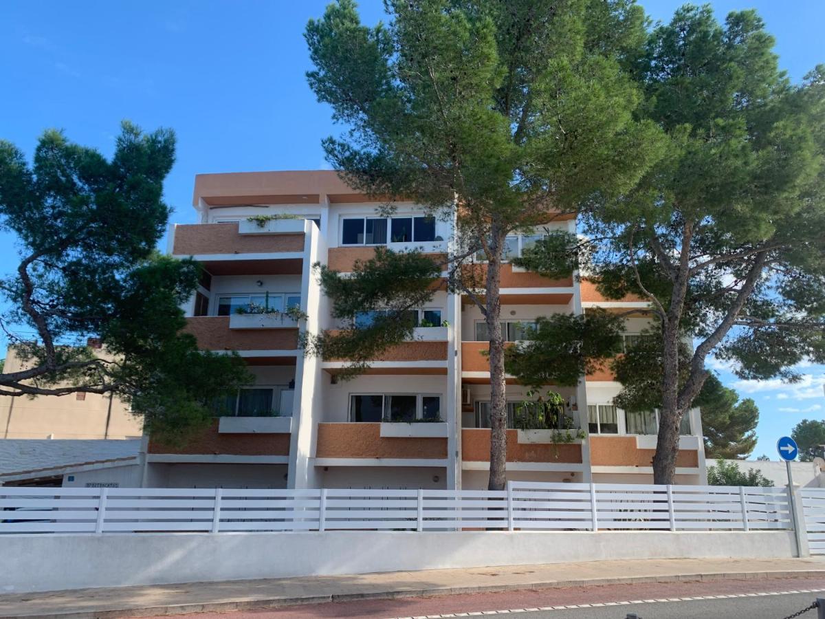Apartamentos Rex Con 2 Camere Da Letto Es Pujols Luaran gambar